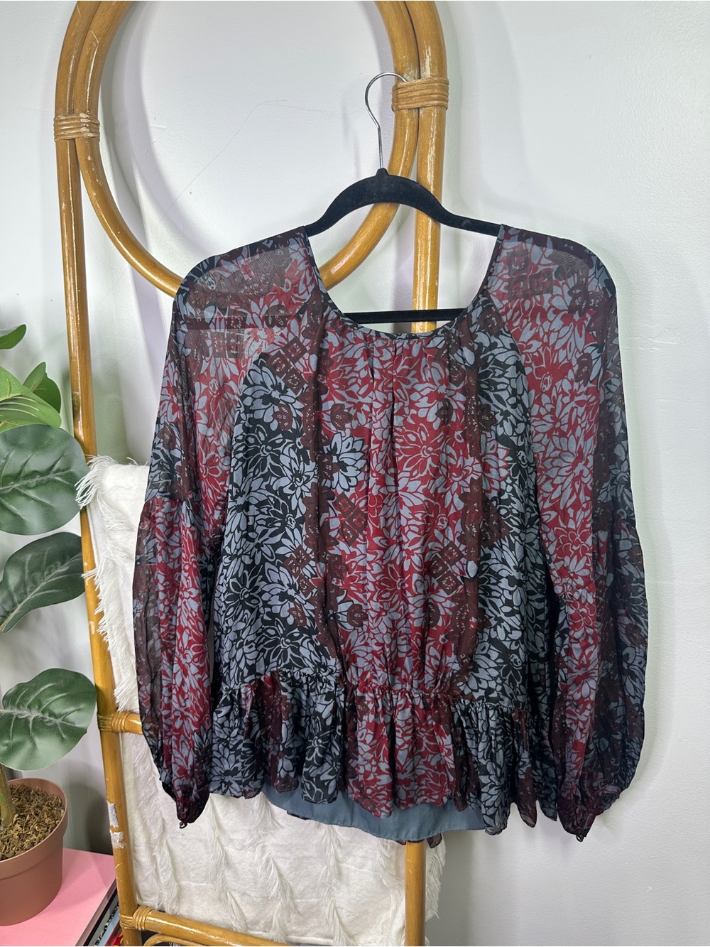 Cinq A Sept Floral Blouse sz M